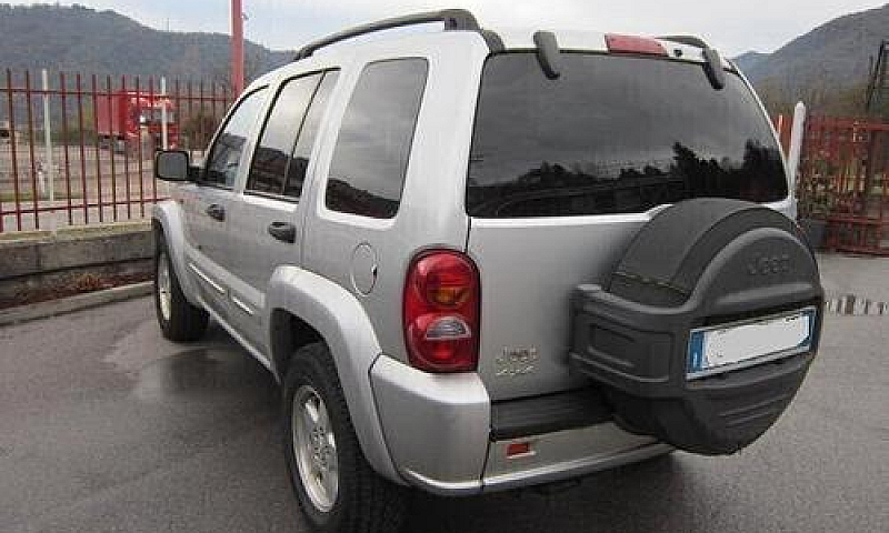 Jeep Cherokee 2.5 Cr...