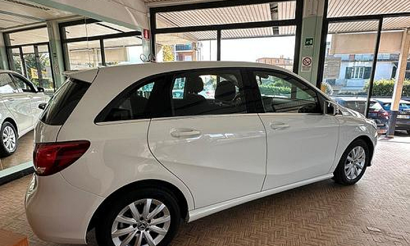 Mercedes-Benz B 160 ...