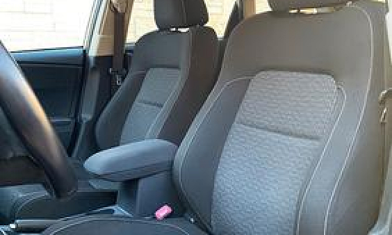 Toyota Auris Touring...