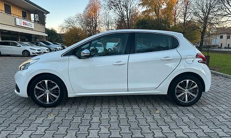 Peugeot 208 Bluehdi ...