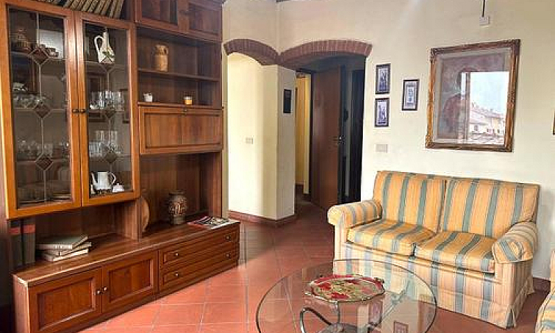 Appartamento A Lucca...