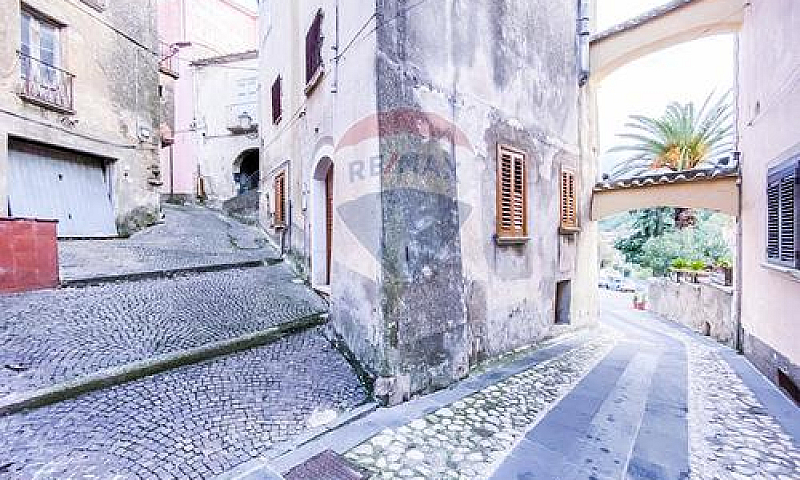 Stabile/Palazzo - Ce...