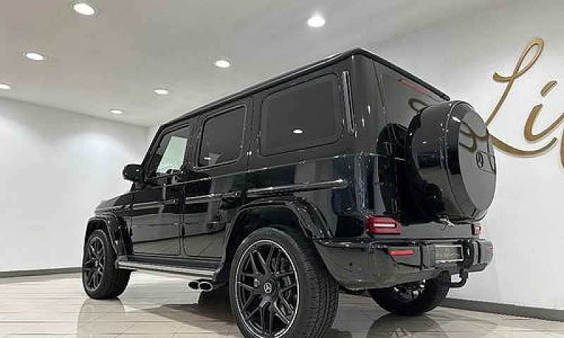 Mercedes-Benz G 63 A...