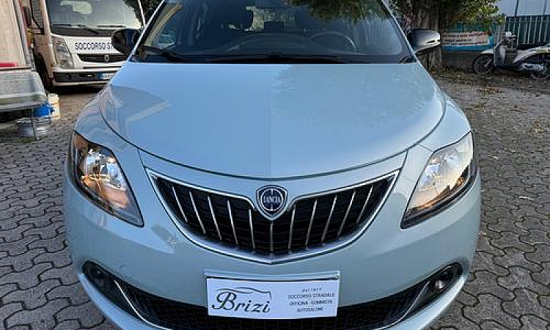 Lancia Ypsilon 1.0 F...