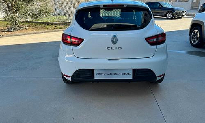 Renault Clio 1.5 Dci...