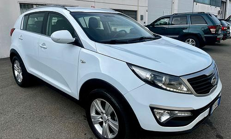Kia Sportage 1.6Benz...