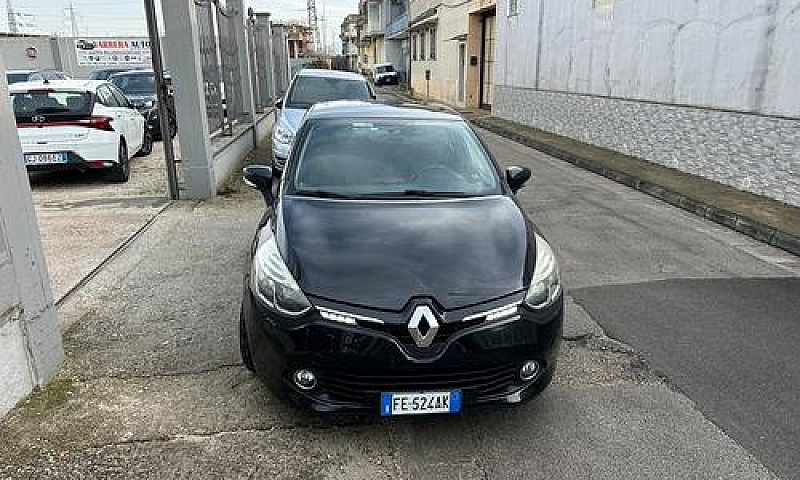 Renault Clio 1.5 Dci...