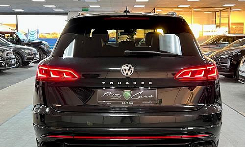 Volkswagen Touareg 3...
