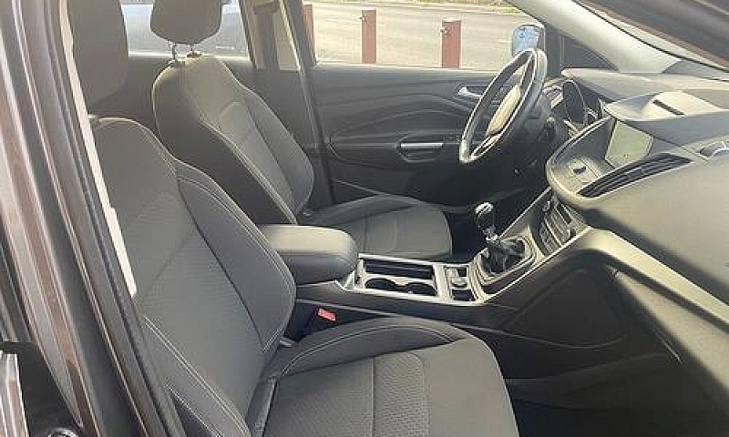 Ford Kuga 1.5 Tdci 1...