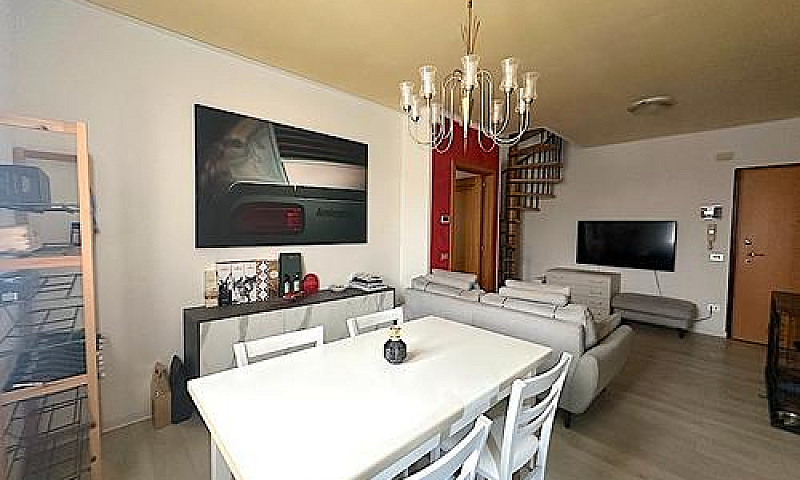 Duplex Recente In Zo...