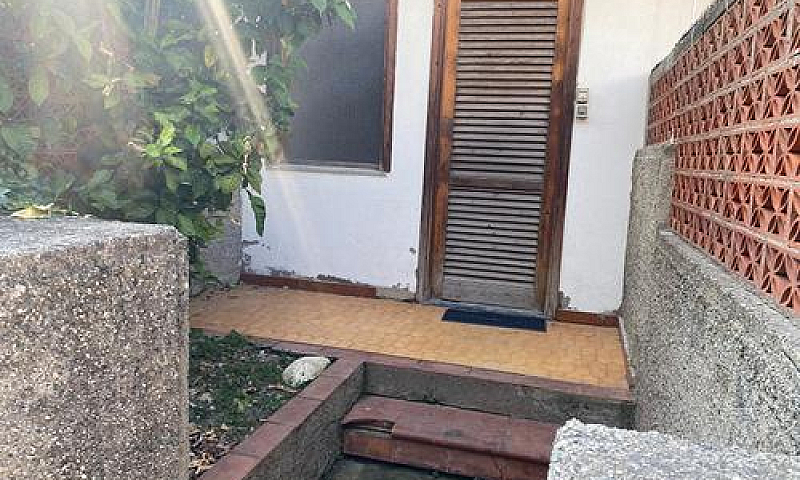 Trivani Con Veranda ...