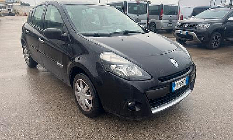 Renault Clio 1.2 5 P...