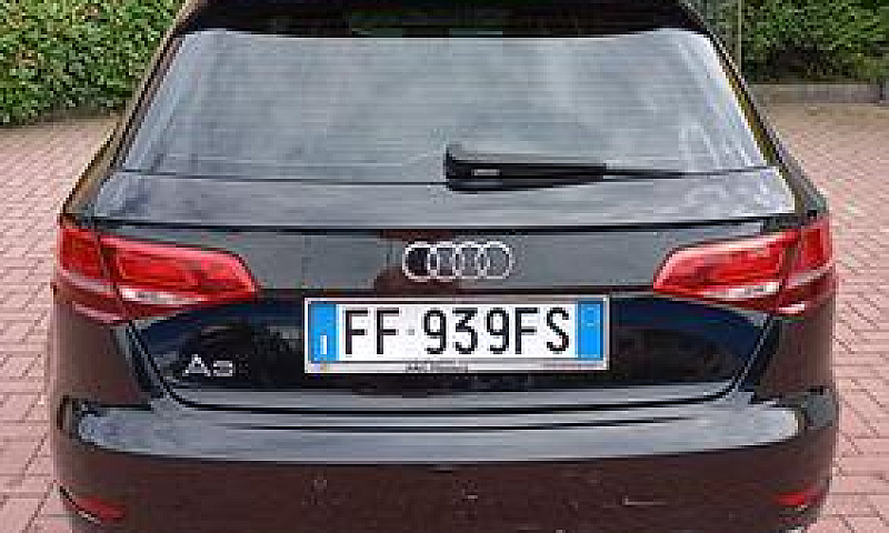 Audi A3 G-Tron...