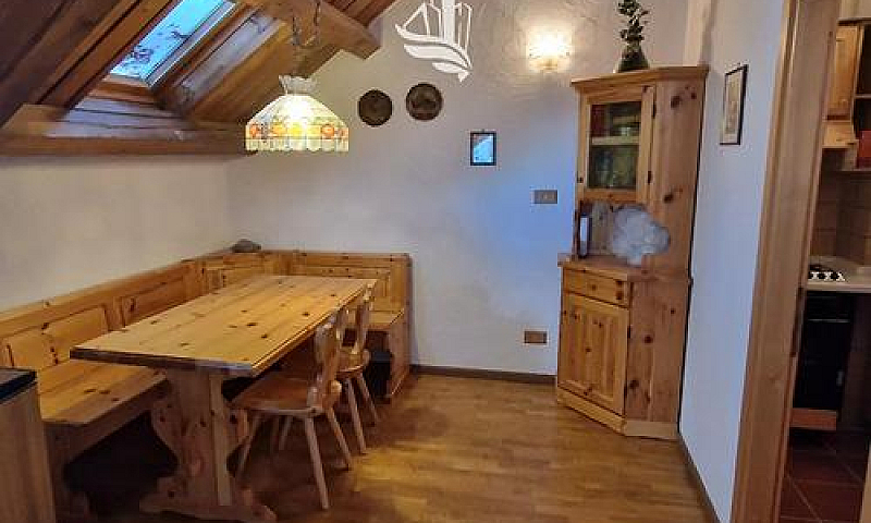 Carezza: Quadrilocal...