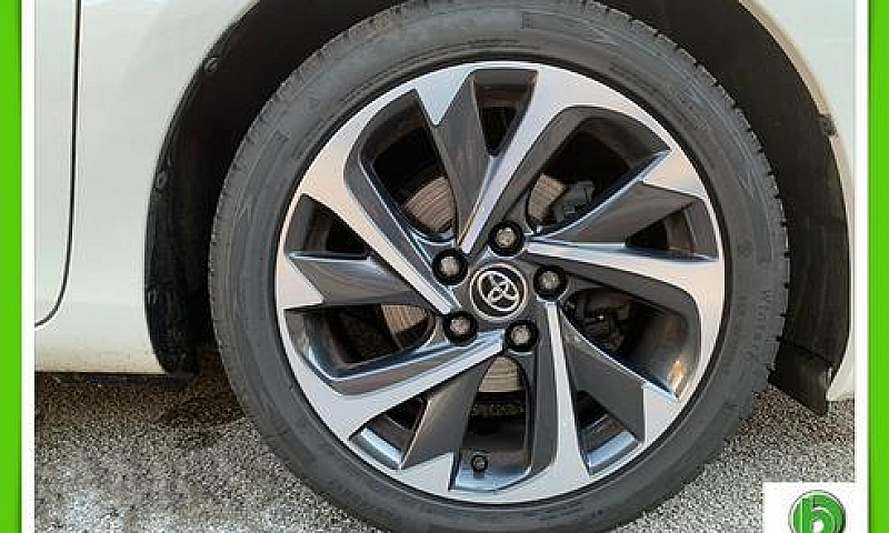Toyota Auris Touring...