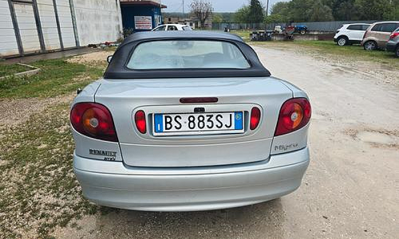 Renault Mégane Cabri...