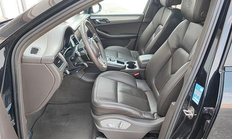 Porsche Macan 3.0 S ...