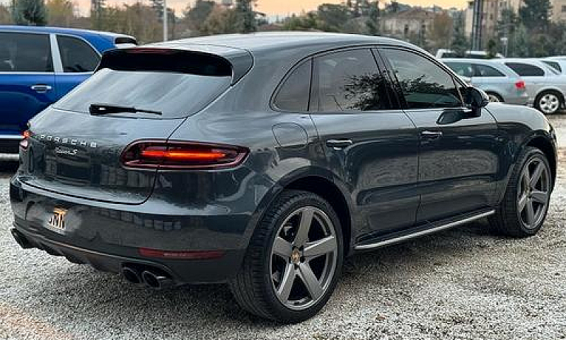Porsche Macan 3.0 S ...