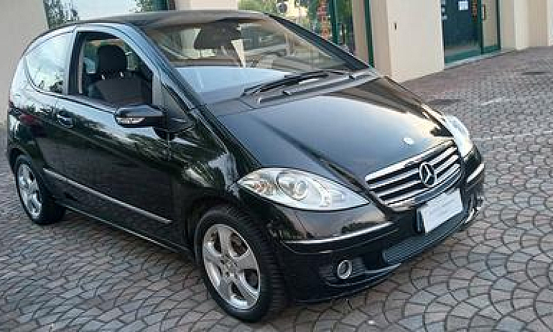 Mercedes A 150 Benzi...