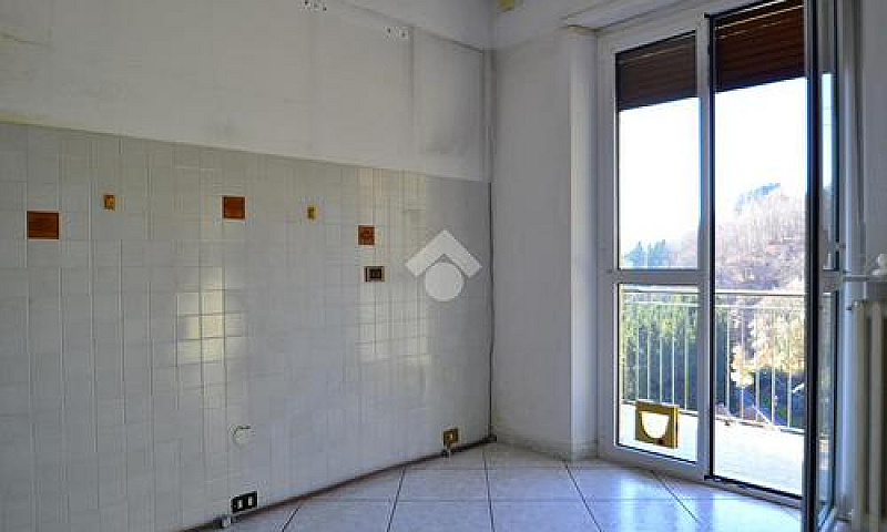 4 Locali A Valdilana...