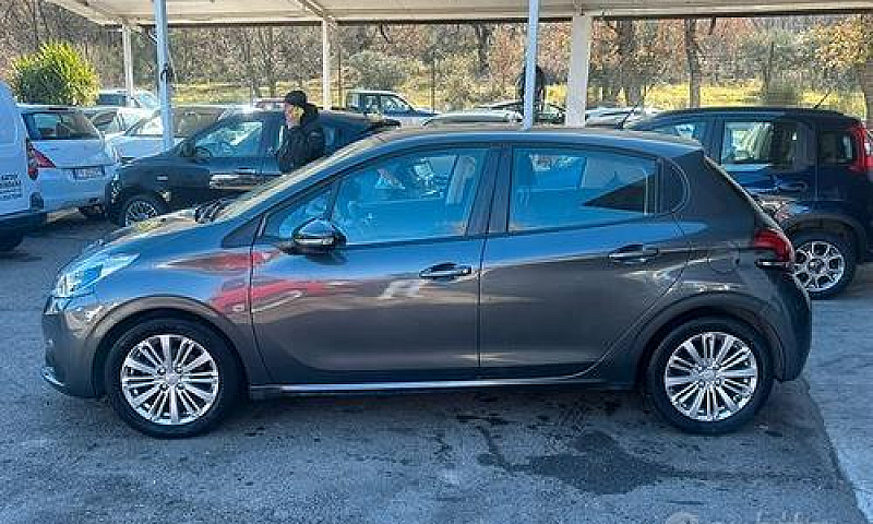 Peugeot 208 1.6 Blue...