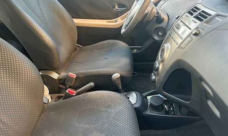Toyota Yaris 1.4 D-4...
