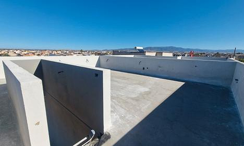 Attico Con Terrazza ...