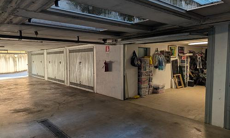Trilocale Con Garage...