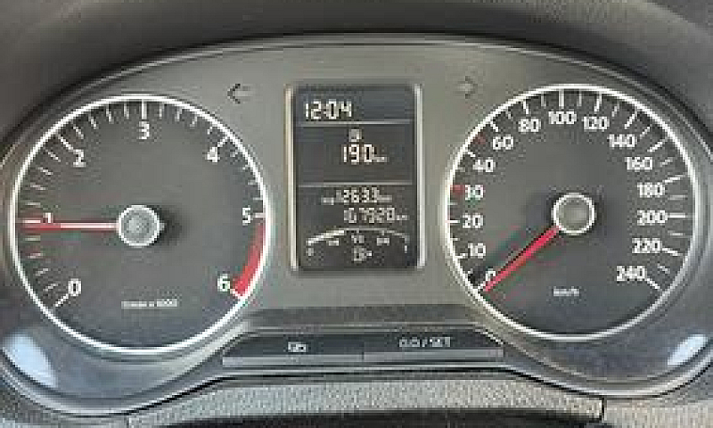 Volkswagen Polo 1.6 ...