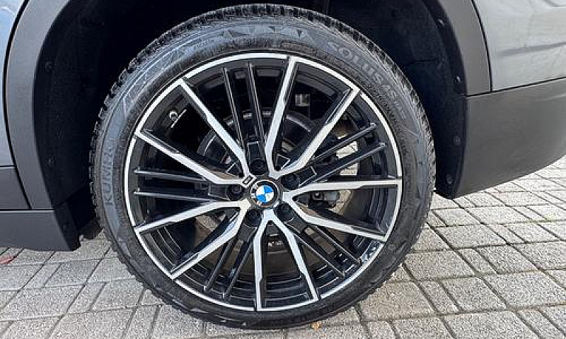 Bmw X1 Xdrive18D Spo...