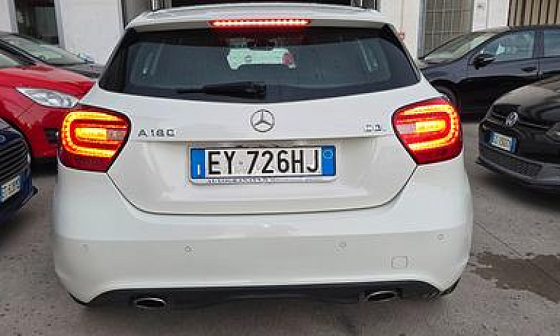 Mercedes-Benz A 180 ...