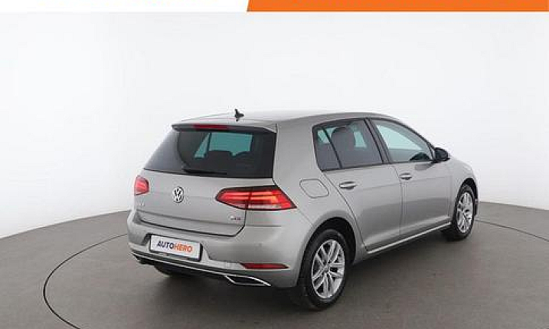Volkswagen Golf Tg58...