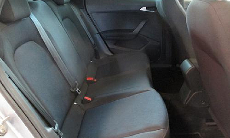 Seat Arona 1.0 Tgi F...