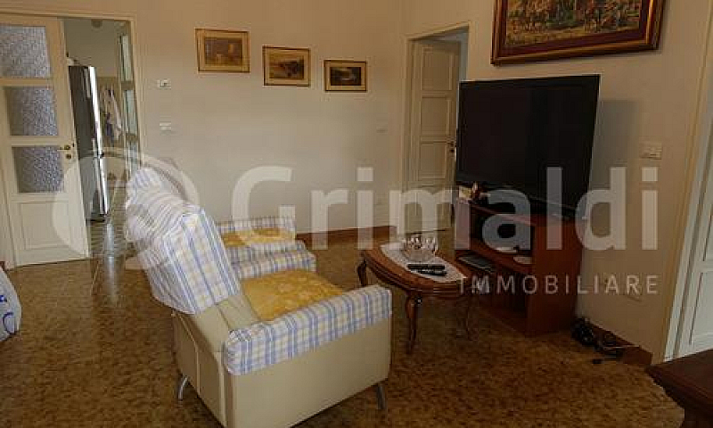 Appartamento Massa [...