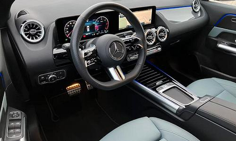 Mercedes-Benz Gla 22...