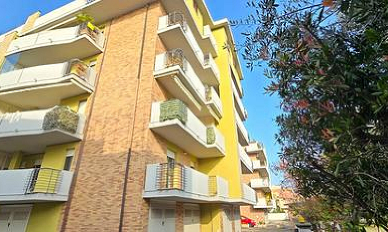 Ampio Quadrilocale C...