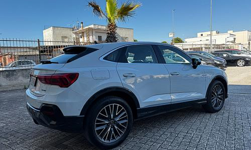 Audi Q3 Spb 35 Tdi S...