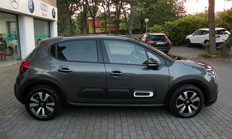 Citroen C3 1.2 110Cv...