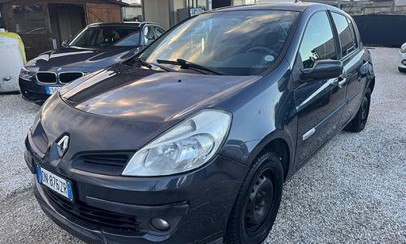 Renault Clio Storia ...