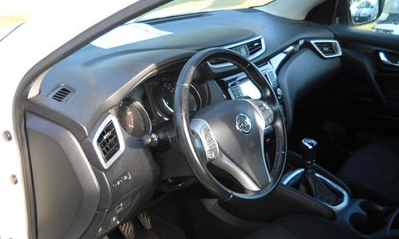 Nissan Qashqai 1.5 D...