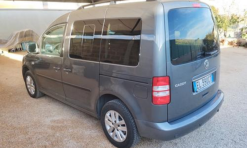 Volkswagen Caddy 1.6...