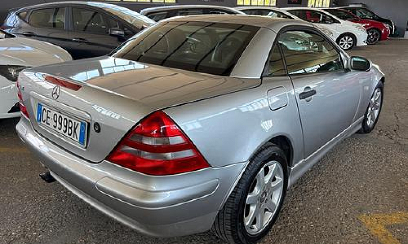Mercedes-Benz Clk 20...