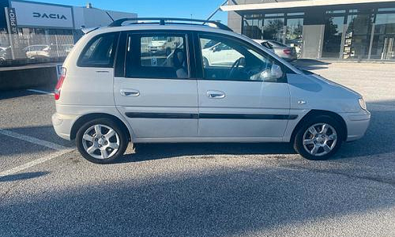 Hyundai Matrix 1.6 A...