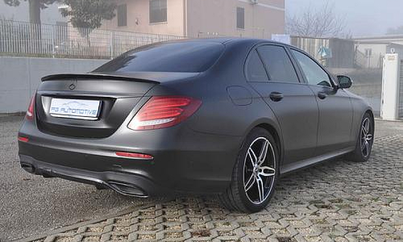 Mercedes-Benz E 400 ...