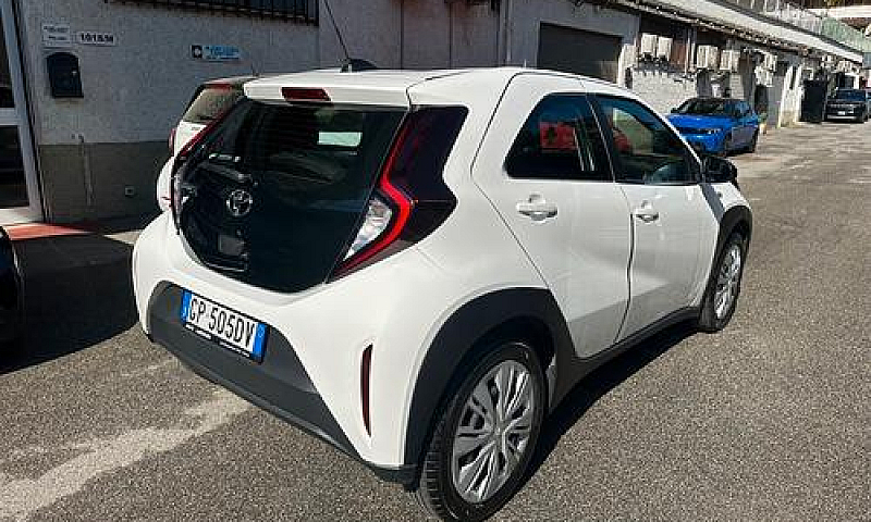 Toyota Aygo X 1.0 5 ...