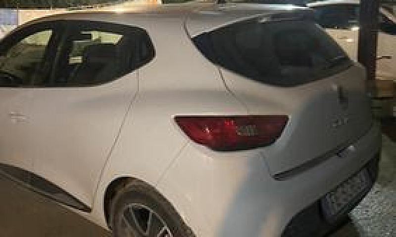 Renault Clio 2017...