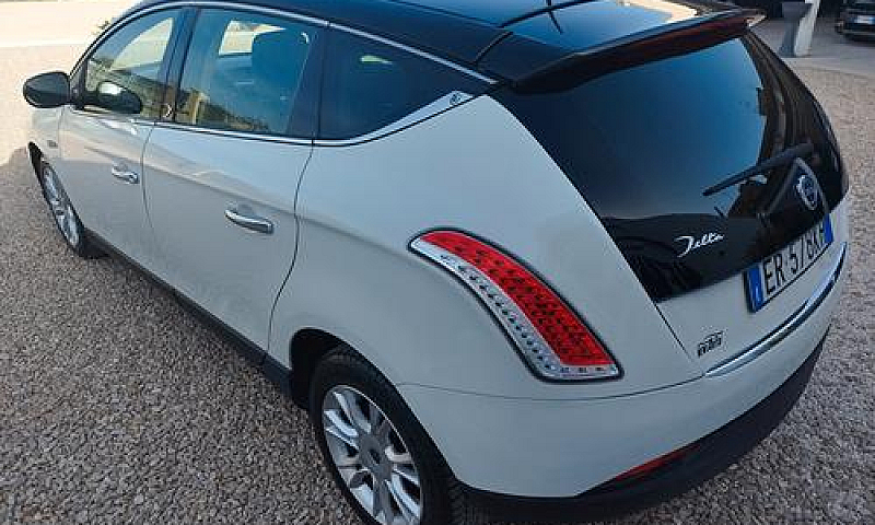 Lancia Delta 1.6 Mjt...