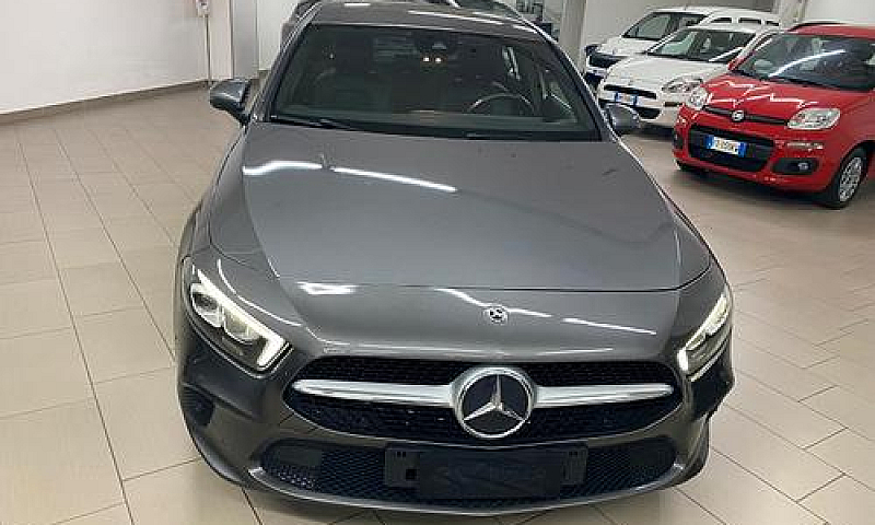 Mercedes-Benz A 180 ...