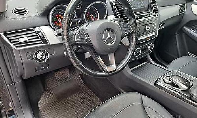 Mercedes-Benz Gle 35...