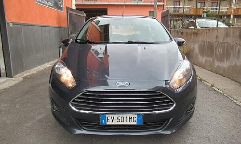 Ford Fiesta 1.4 5 Po...